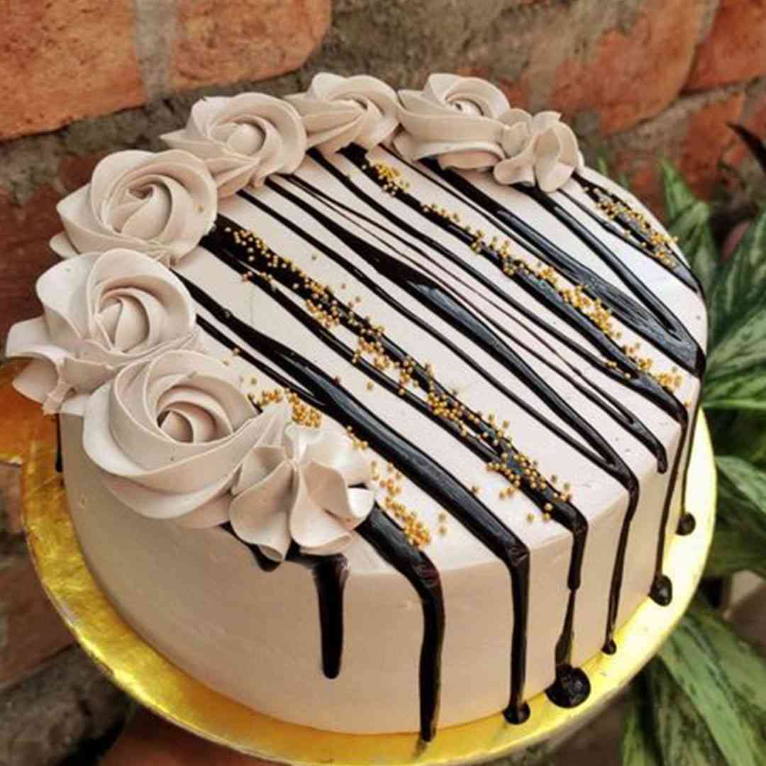 Order Butterscotch Cake online in Vasai, Nsp & Virar - Your Cake Shop